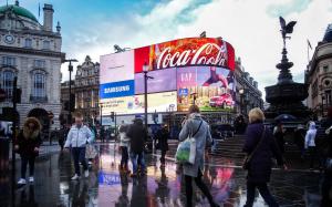 piccadilly circus